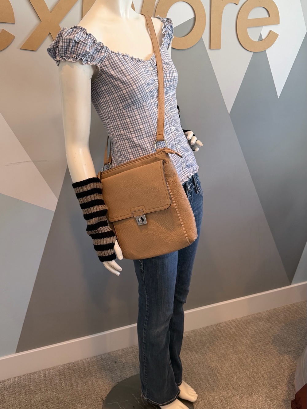 Rossetti Light Tan Leather Crossbody Bag - Classic Everyday Shoulder Bag